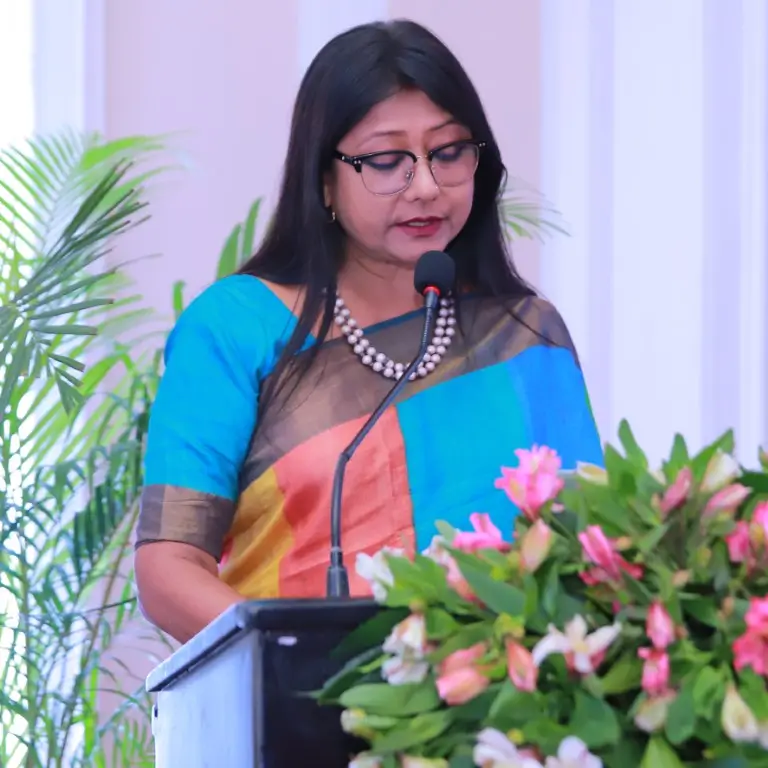 Hon. (Dr) Mahua Maji
